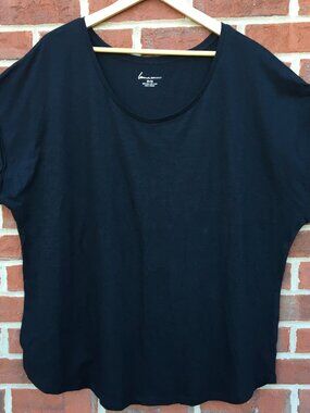 Lane Bryant Top Sz 22/24 Black Short Dolman Cuffed Sleeve Slimming Curved Hem